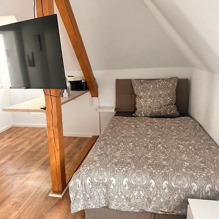 Room Deluxe Meerbusch Kültér fotó